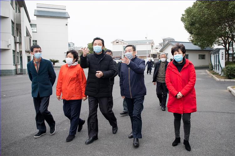 防控疫情阻击战：樱花将灿，雾尽风暖