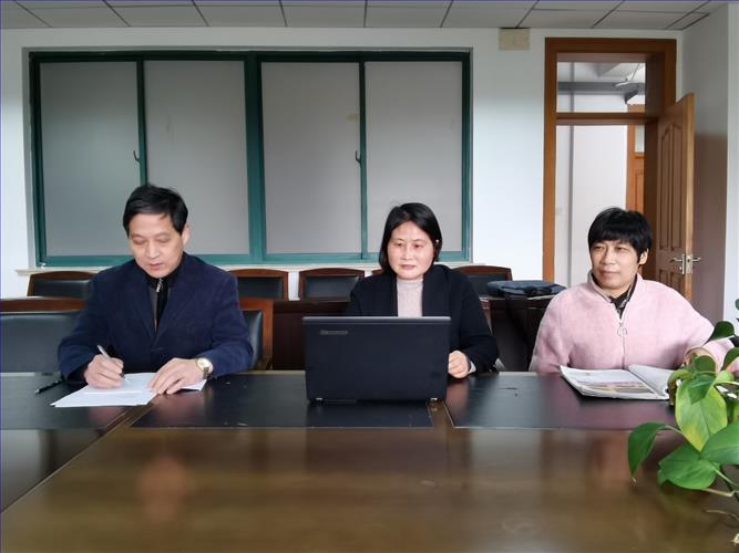 停课不停学，合力促成长