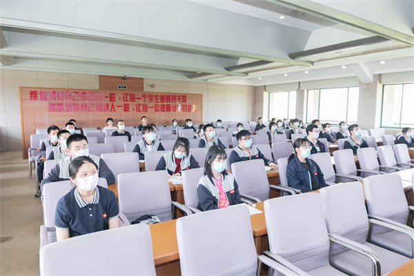 JP3A1355.jpg