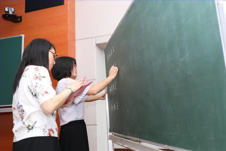 JP3A3379.JPG