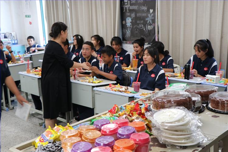 IMG_2482.JPG IMG_2482.JPG