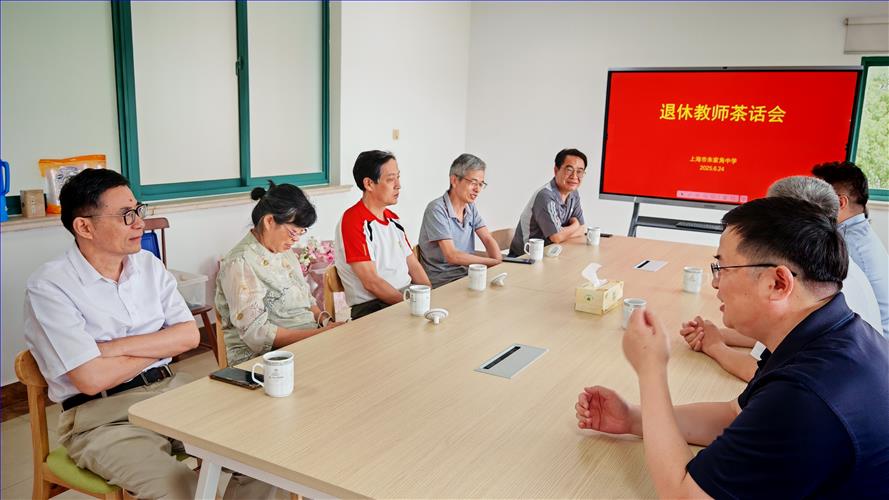 座谈3.jpg 座谈3.jpg