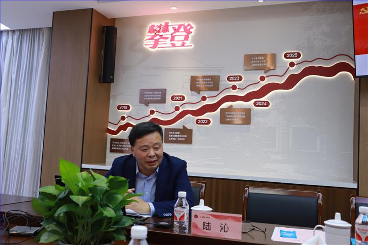 IMG_6358.JPG IMG_6358.JPG