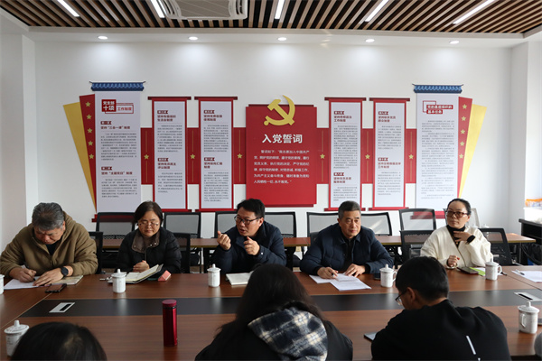 IMG_6916.jpg IMG_6916.jpg