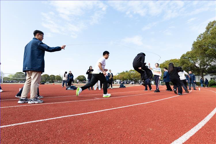 �������顿�ֶ�����չ��� �ഺ��������ʱ